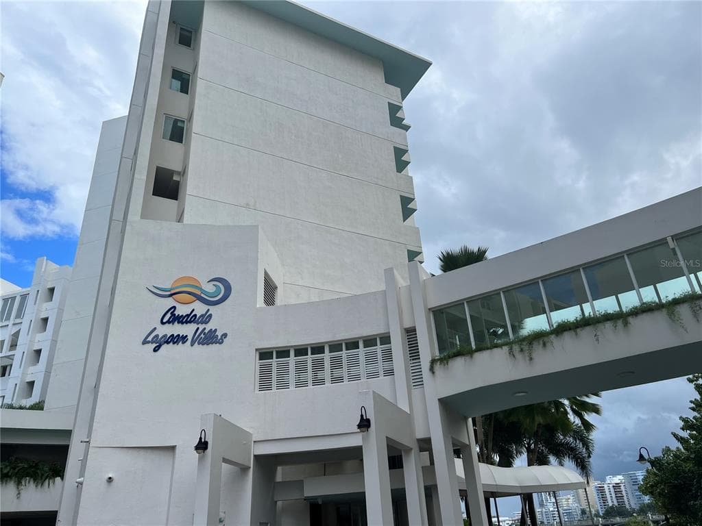 15 SAN GERONIMO UNIT 208 - 2bd/2ba - $775,000 - SAN JUAN, PR