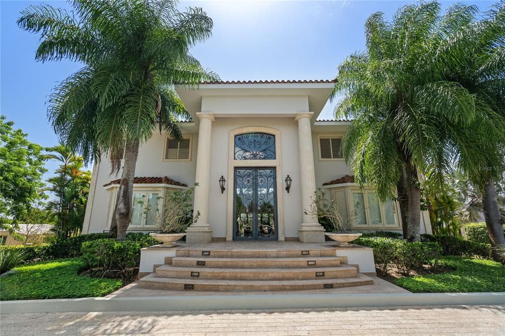 2003 JOSE FIDALGO DIAZ - 5bd/11ba - $4,600,000 - SAN JUAN, PR