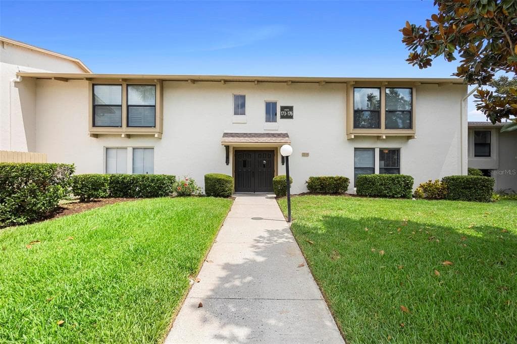 200 MAITLAND AVENUE UNIT 174 - 2bd/2ba - $200,000 - ALTAMONTE SPRINGS, FL