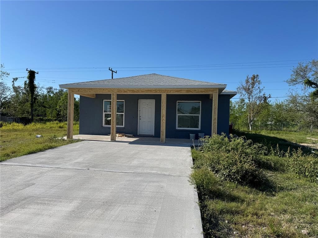 1211 30TH AVENUE W - 3bd/2ba - $279,999 - BRADENTON, FL