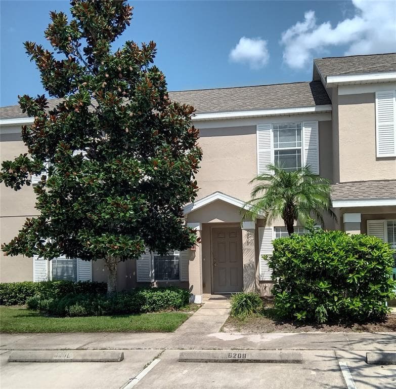 6209 FLAGFISH COURT - 3bd/2ba - $255,000 - LAKEWOOD RANCH, FL