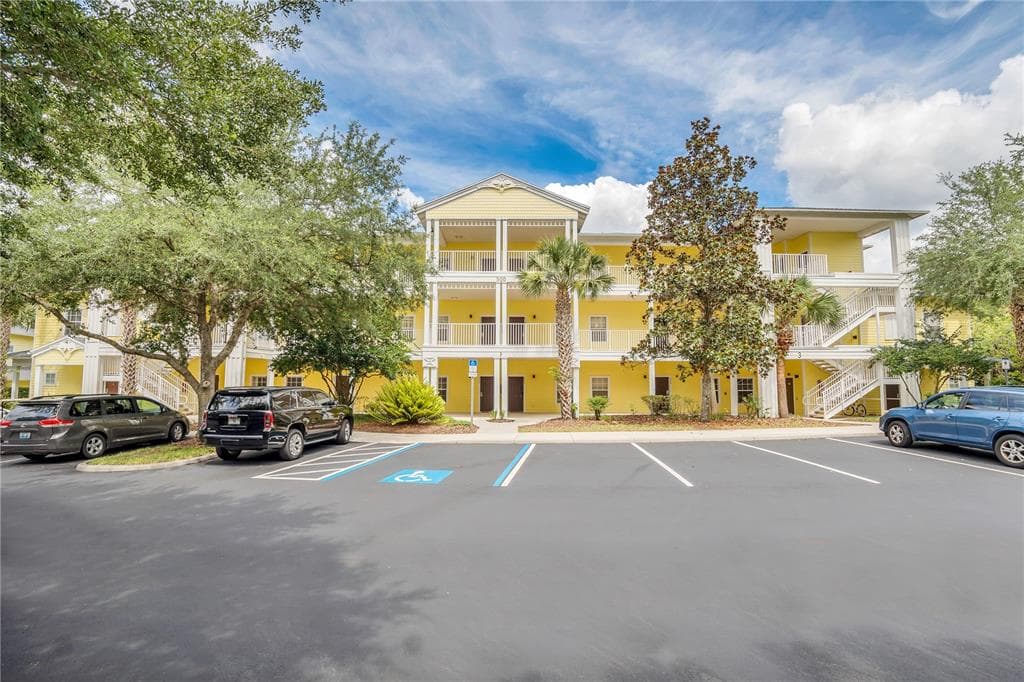 514 LUCAYA LOOP UNIT 514 - 3bd/2ba - $199,950 - DAVENPORT, FL