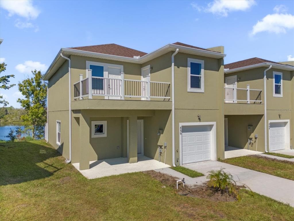 456 LAKE SHORE PARKWAY - 4bd/4ba - $299,000 - DAVENPORT, FL