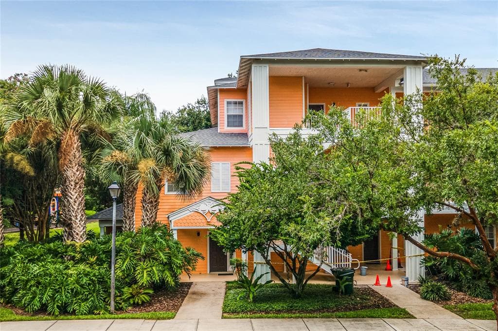 101 NEW PROVIDENCE UNIT 9101 - 2bd/2ba - $223,900 - DAVENPORT, FL