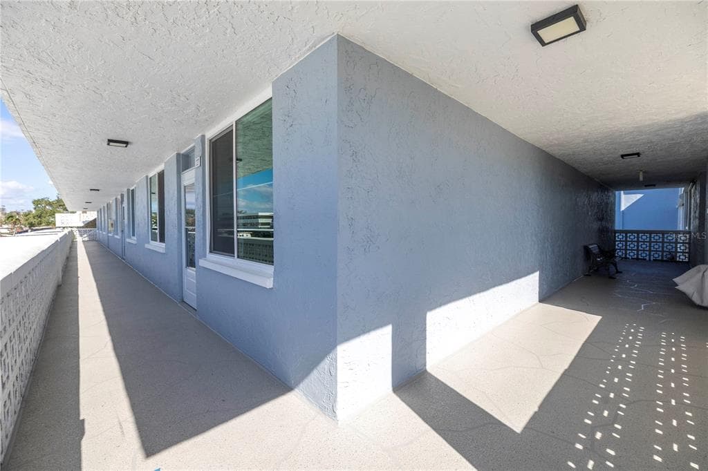 4715 BAY STREET NE UNIT 227 - 2bd/2ba - $175,000 - ST PETERSBURG, FL