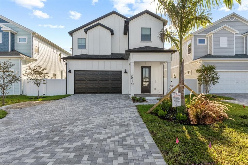 3819 71ST STREET N - 3bd/3ba - $1,090,000 - ST PETERSBURG, FL