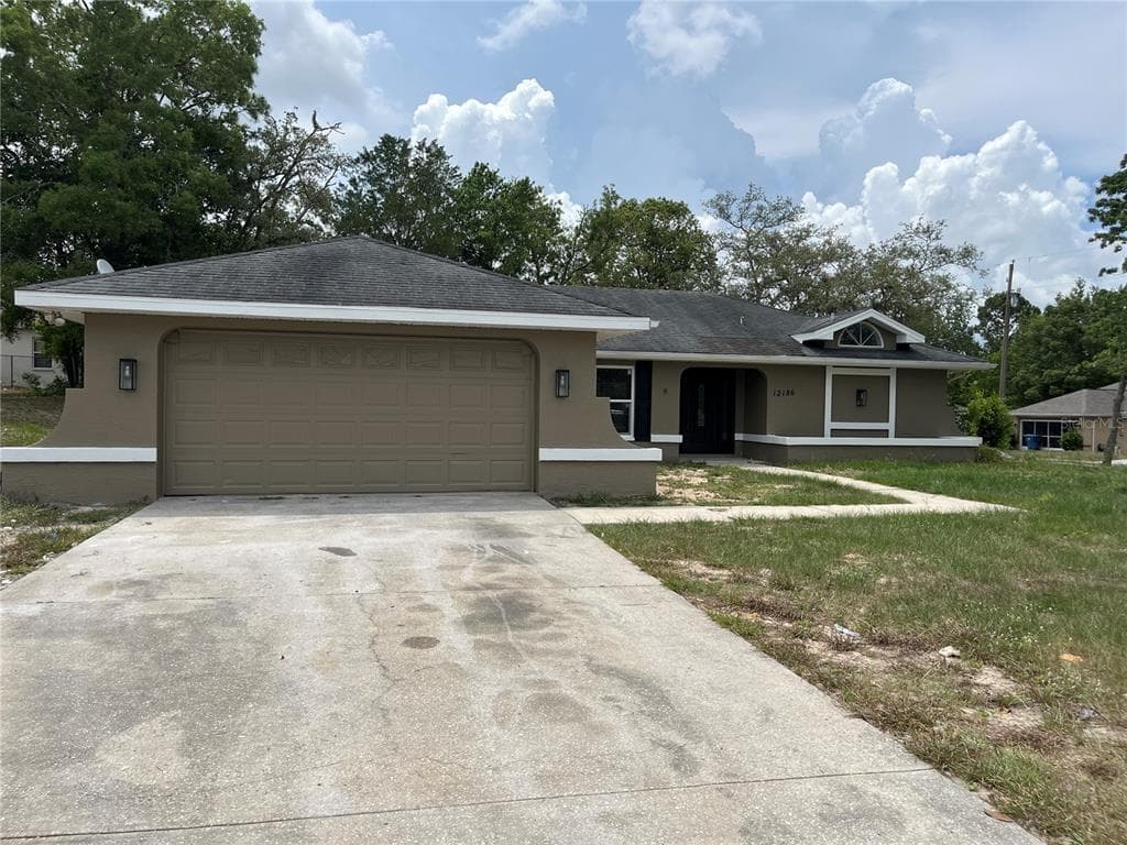 12186 LAMONT DRIVE - 3bd/2ba - $320,000 - SPRING HILL, FL