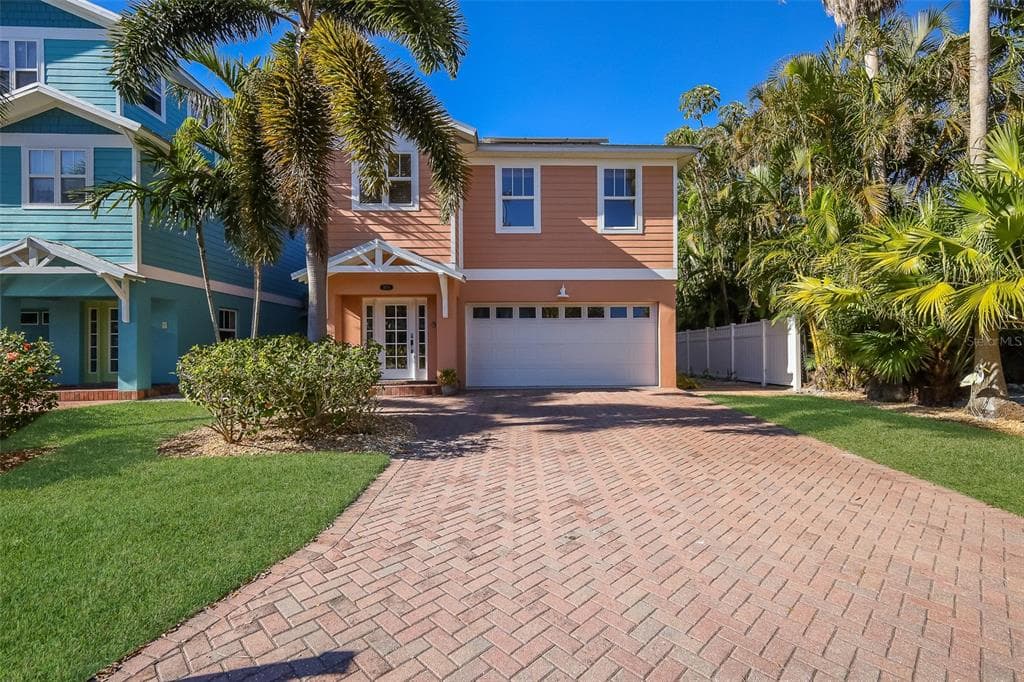 312 61ST STREET UNIT B - 3bd/3ba - $1,545,000 - HOLMES BEACH, FL