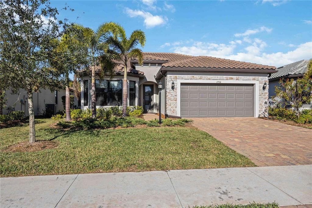 17530 NORTHWOOD PLACE - 4bd/3ba - $890,000 - BRADENTON, FL