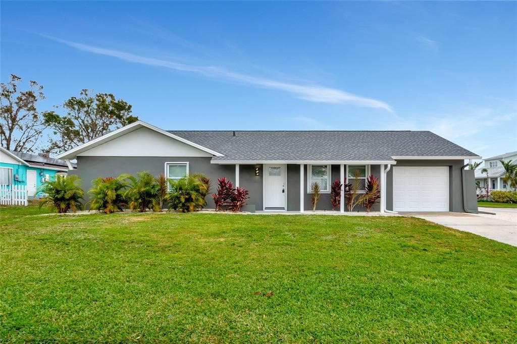 905 69TH STREET NW - 3bd/2ba - $489,000 - BRADENTON, FL
