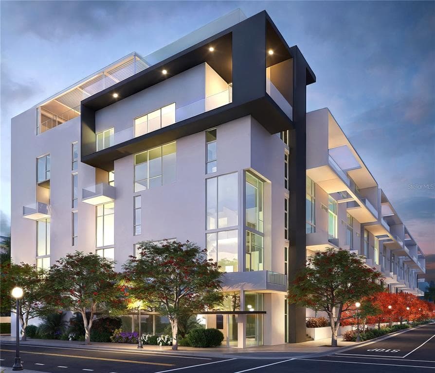 1305 4TH STREET UNIT 401B - 2bd/3ba - $1,659,000 - SARASOTA, FL