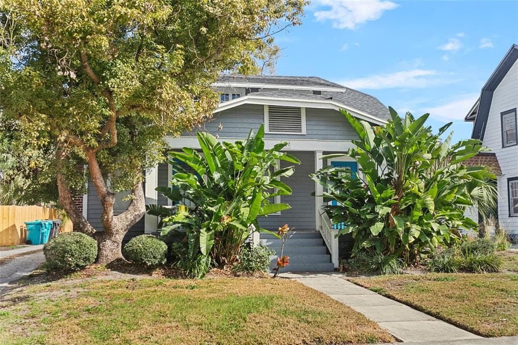 627 + 625 N HYER AVENUE - 6bd/4ba - $965,000 - ORLANDO, FL