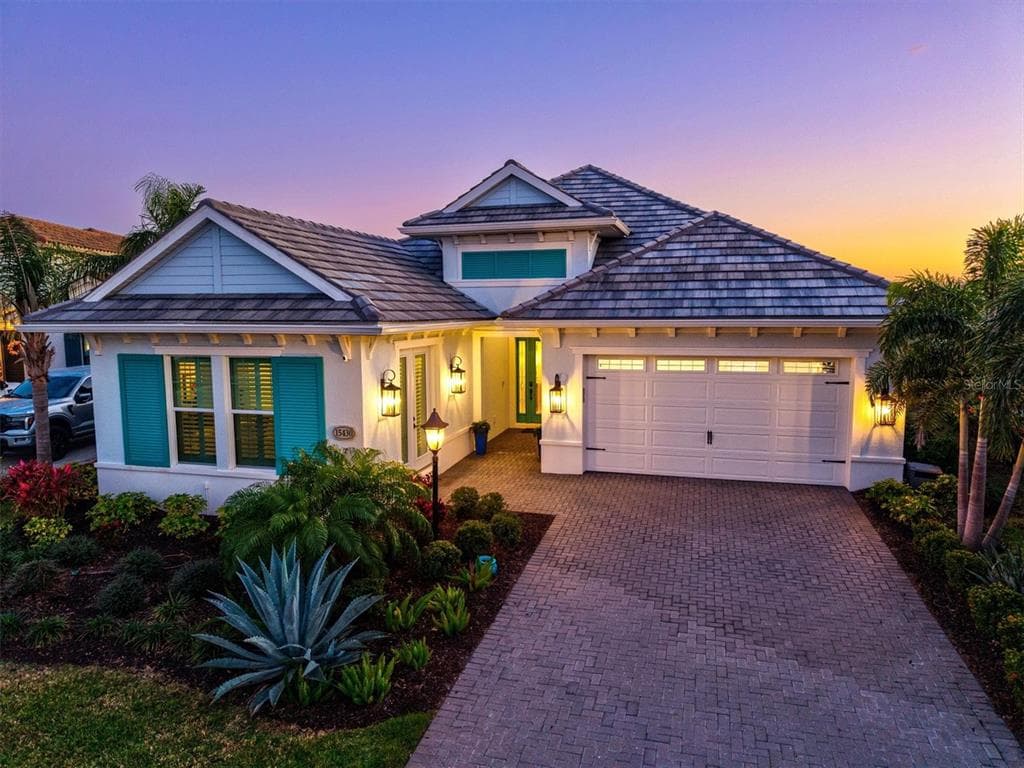 15430 BLACKMOOR TERRACE - 4bd/3ba - $1,399,990 - LAKEWOOD RANCH, FL