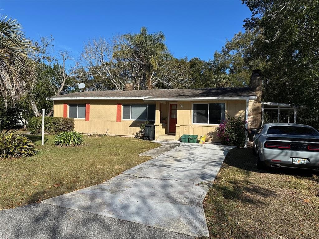 58 MAGNOLIA DRIVE - 3bd/2ba - $310,300 - DEBARY, FL