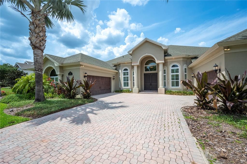 715 HANOVER COURT - 4bd/4ba - $800,000 - LAKELAND, FL