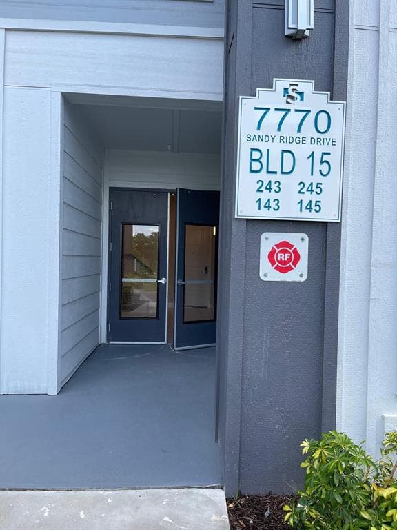 7770 SANDY RIDGE DRIVE UNIT 145 - 3bd/3ba - $349,000 - REUNION, FL