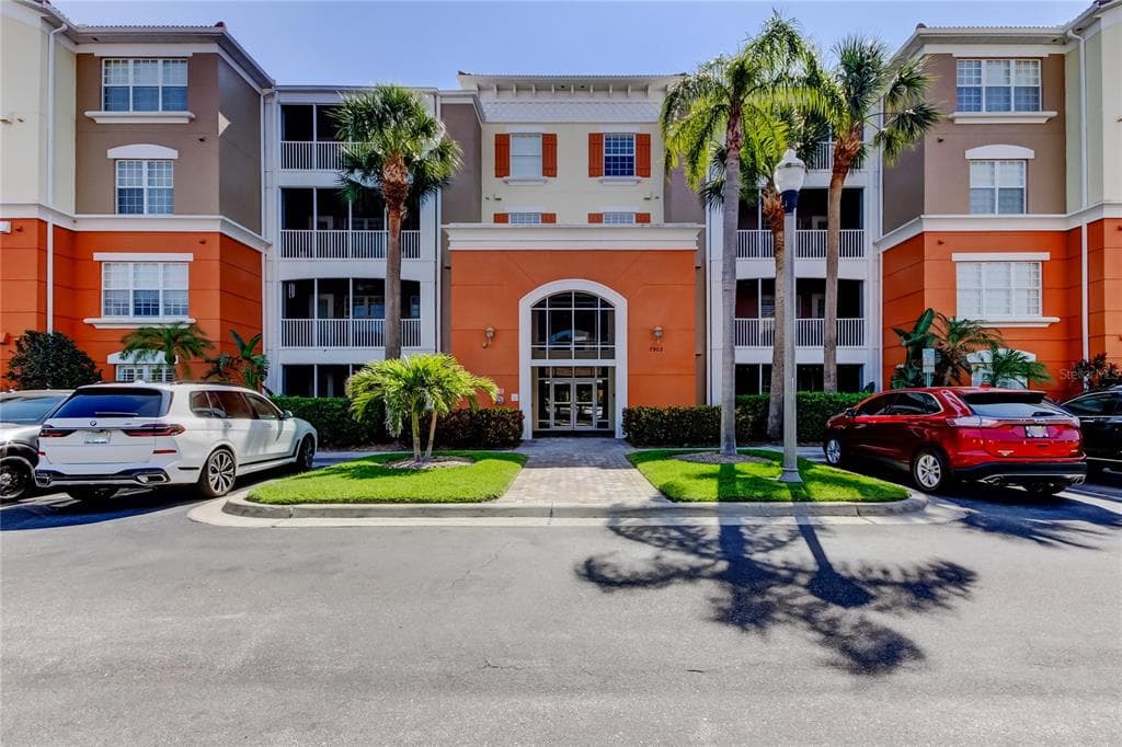 7903 SEMINOLE BLVD UNIT 2103 - 2bd/2ba - $430,000 - SEMINOLE, FL