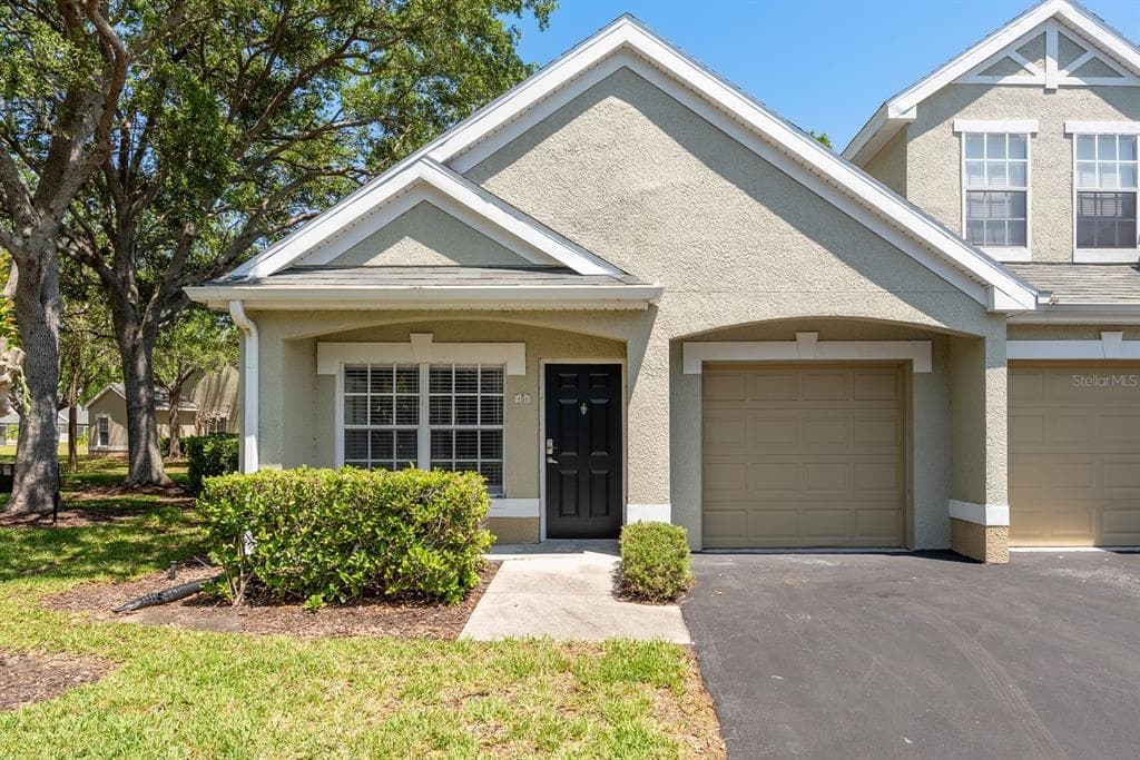 3583 WEMBLEY WAY UNIT 101 - 2bd/1ba - $289,000 - PALM HARBOR, FL