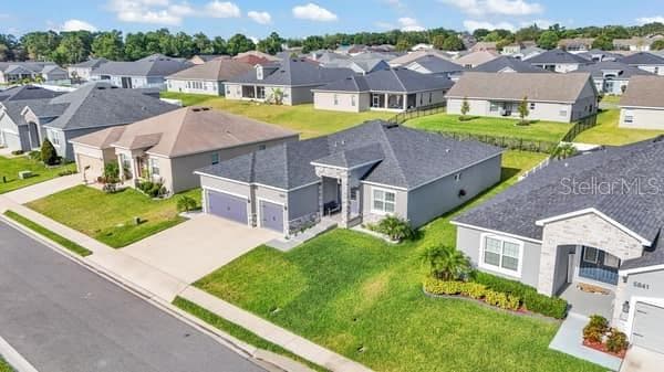 5847 VALENTINO WAY - 4bd/3ba - $470,000 - LAKELAND, FL