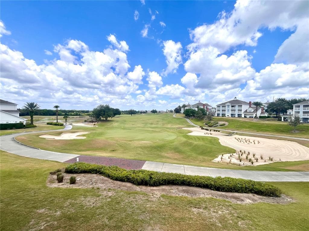 7673 HERITAGE CROSSING WAY UNIT 202 - 3bd/2ba - $264,899 - REUNION, FL