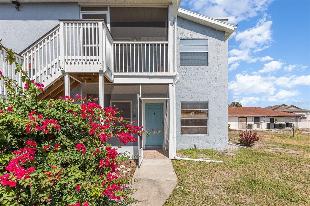 3781 59TH AVENUE W UNIT 3781 - 2bd/2ba - $154,900 - BRADENTON, FL