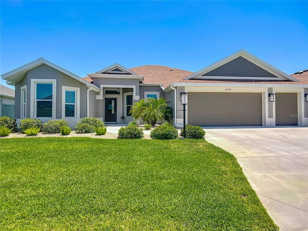 3138 AUREA PLACE - 4bd/3ba - $674,500 - THE VILLAGES, FL