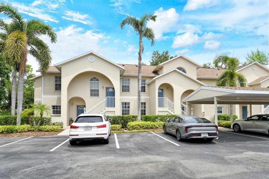 8315 GLENROSE WAY UNIT 1421 - 2bd/2ba - $289,900 - SARASOTA, FL