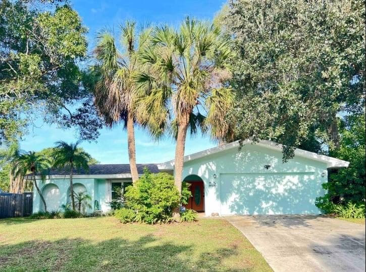 3749 MCKAY CREEK DRIVE - 3bd/2ba - $679,000 - LARGO, FL