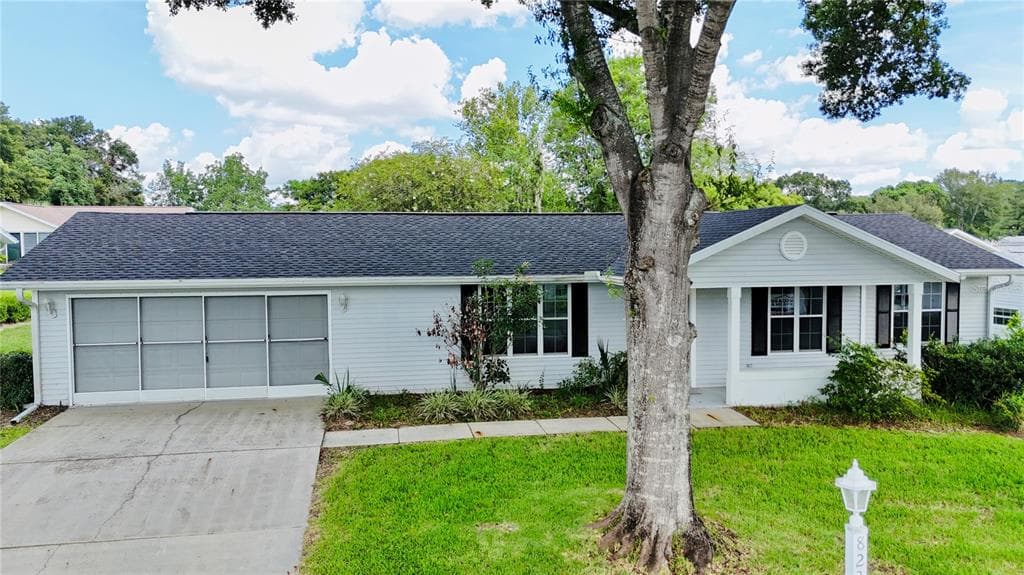 8239 SW 108TH STREET - 2bd/2ba - $198,900 - OCALA, FL