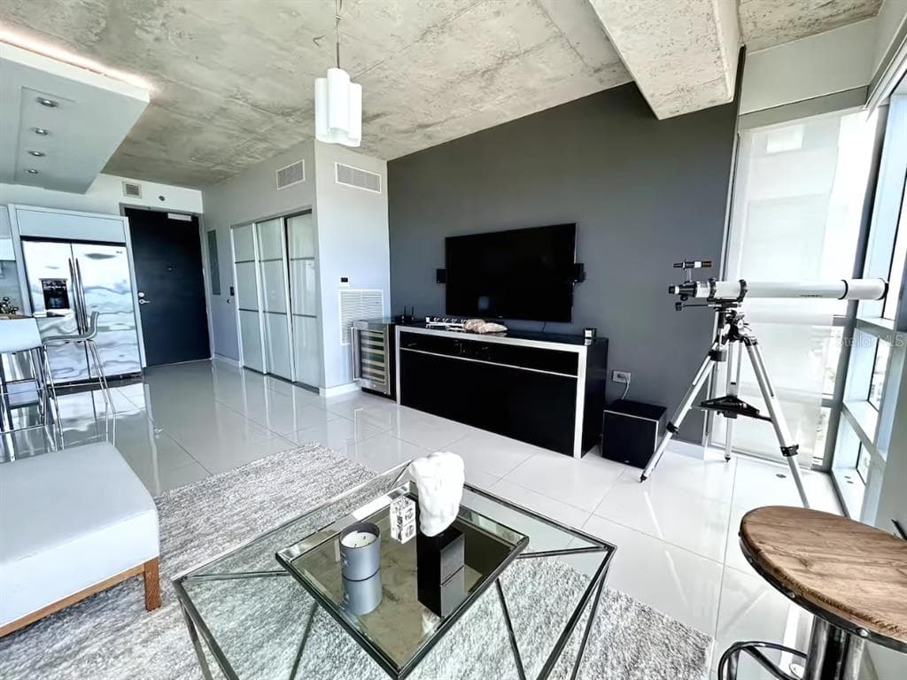 404 AVE DE LA CONSTITUCION UNIT 1502 - Interior/Exterior Photo 4 - OLD SAN JUAN, PR