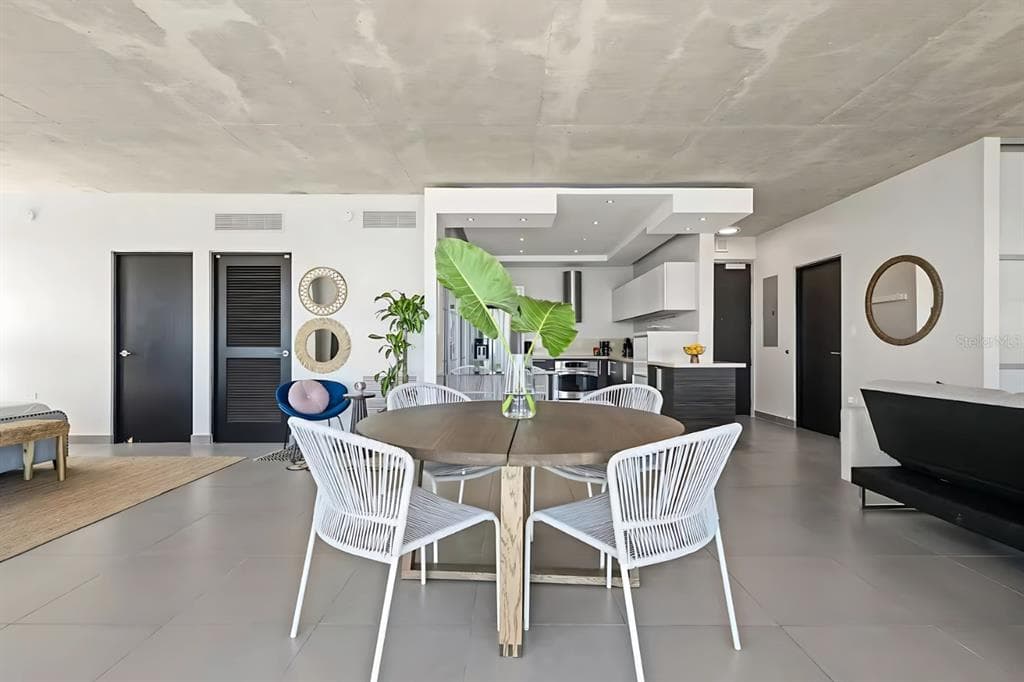 404 AVE DE LA CONSTITUCION UNIT 1603 - Interior/Exterior Photo 2 - OLD SAN JUAN, PR