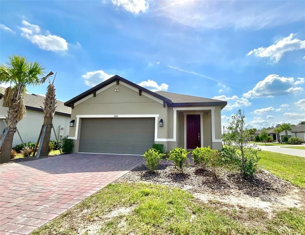 1001 UMBRIA DRIVE - 2bd/2ba - $318,000 - POINCIANA, FL