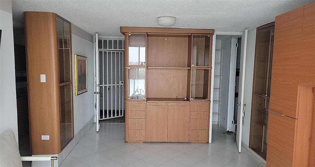 PR 21 VILLA MAGNA COND. UNIT 1505 - Interior/Exterior Photo 2 - SAN JUAN, PR