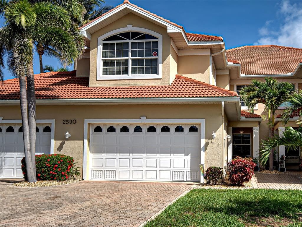 2590 TARPON COVE DRIVE UNIT 811 - 3bd/2ba - $829,000 - PUNTA GORDA, FL