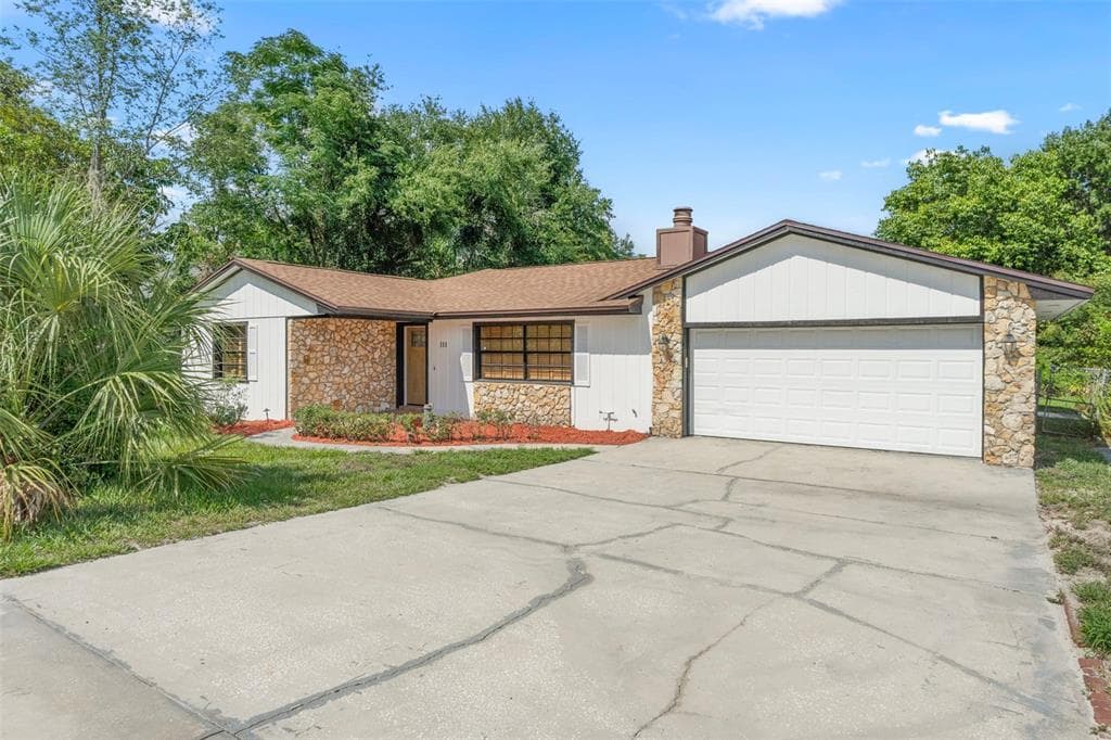 111 MAIN STREET - 3bd/2ba - $949,000 - WINDERMERE, FL