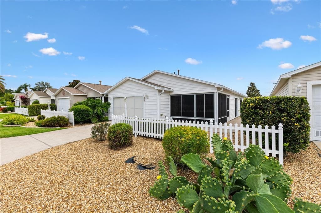 2317 WHISPER STREET - 1bd/1ba - $229,000 - THE VILLAGES, FL