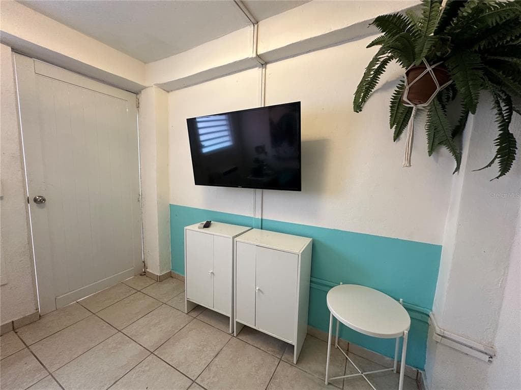 310 BARTOLOME DE LAS CASAS STREET - Interior/Exterior Photo 5 - SAN JUAN, PR