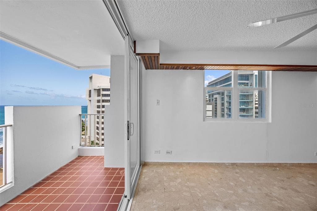1379 PASEO DON JUAN UNIT 9C - Interior/Exterior Photo 4 - SAN JUAN, PR