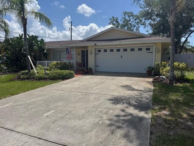 10185 SANTIAGO COURT - 2bd/2ba - $457,500 - SEMINOLE, FL