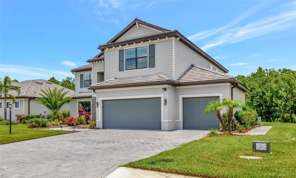 16231 TRADEWIND TERRACE - 6bd/3ba - $939,000 - BRADENTON, FL