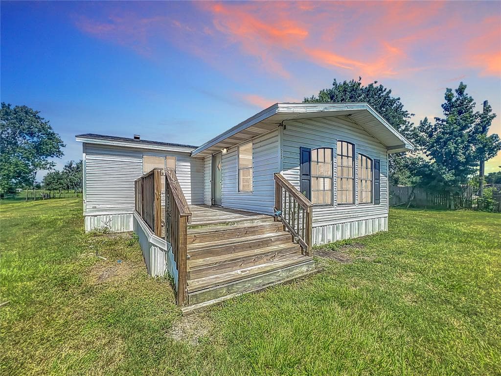 5268 ROCK DOVE LOOP - 3bd/2ba - $229,999 - LAKELAND, FL