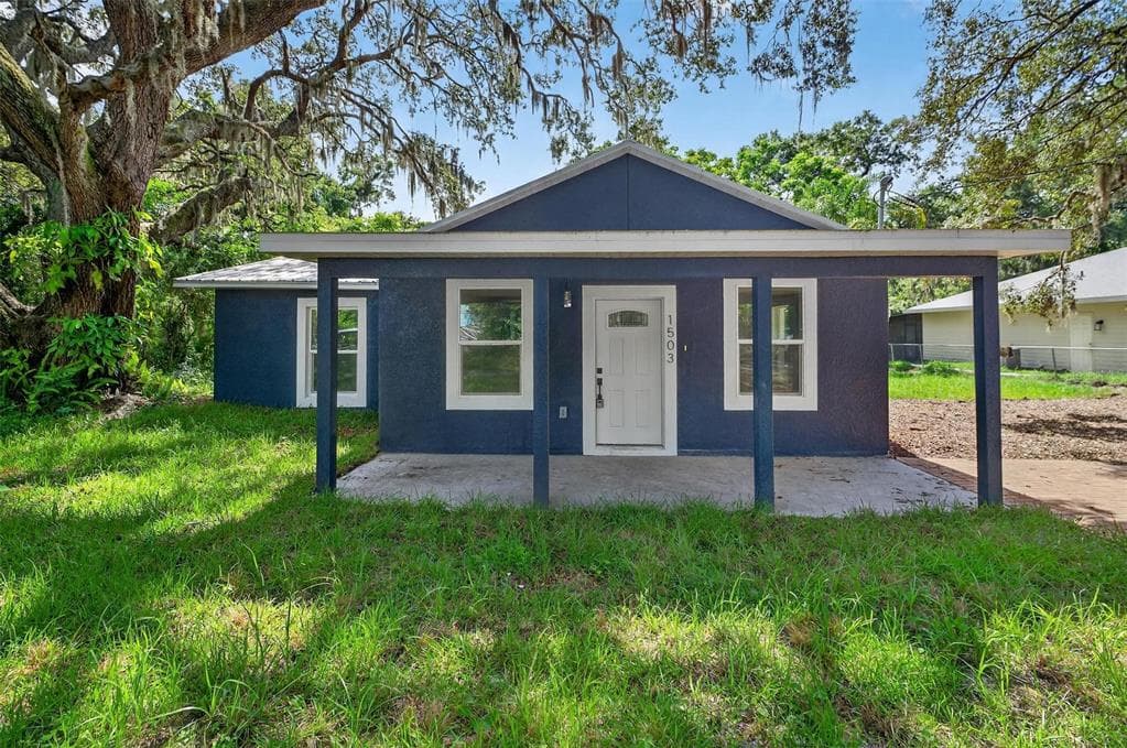 1503 GRANITE STATE COURT - 2bd/2ba - $314,999 - MOUNT DORA, FL
