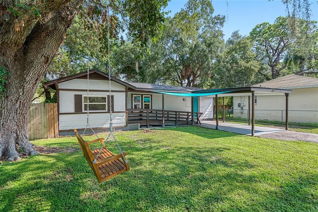 835 35TH AVENUE S - 3bd/2ba - $349,500 - ST PETERSBURG, FL