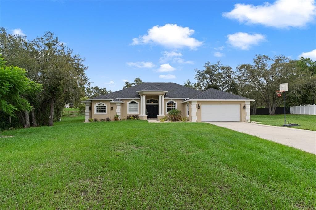 9438 LORENDALE CIRCLE - 4bd/2ba - $434,900 - SPRING HILL, FL