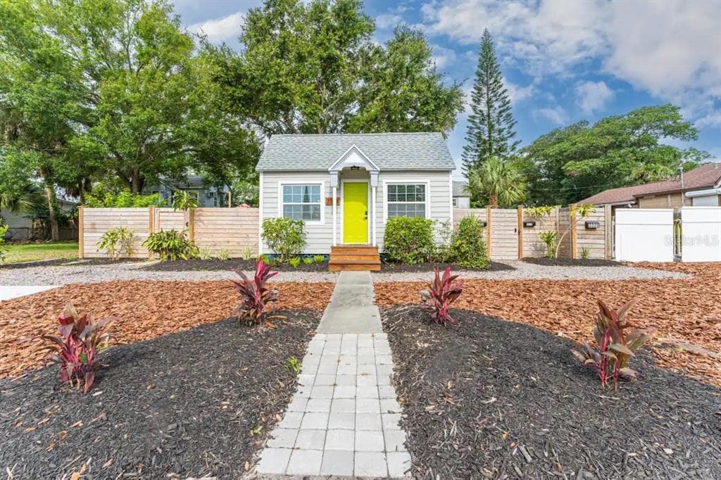 3320 18TH STREET N - 5bd/3ba - $919,949 - ST PETERSBURG, FL