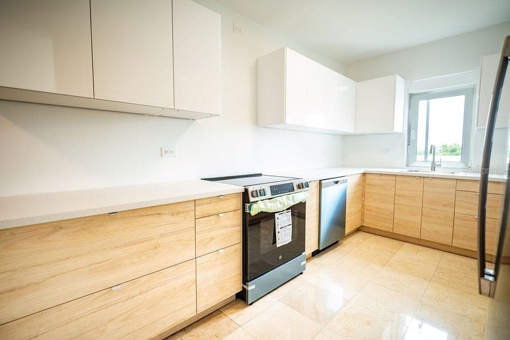 1010 CALLE ORQUID UNIT 102 - Interior/Exterior Photo 2 - SAN JUAN, PR