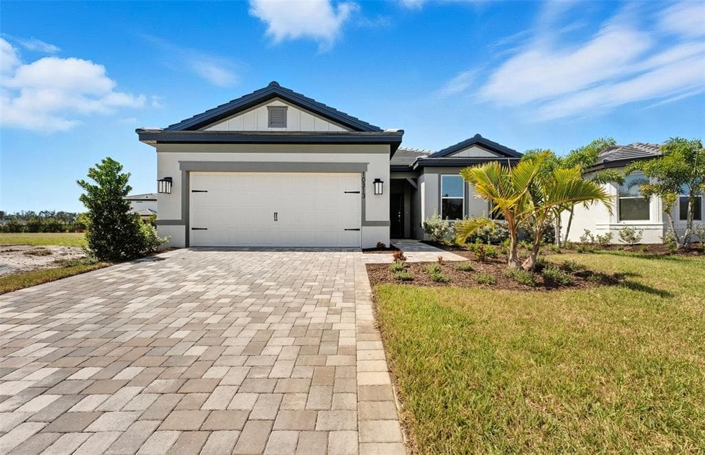 10313 SPRUCE RIVER WAY - 3bd/3ba - $485,490 - PARRISH, FL