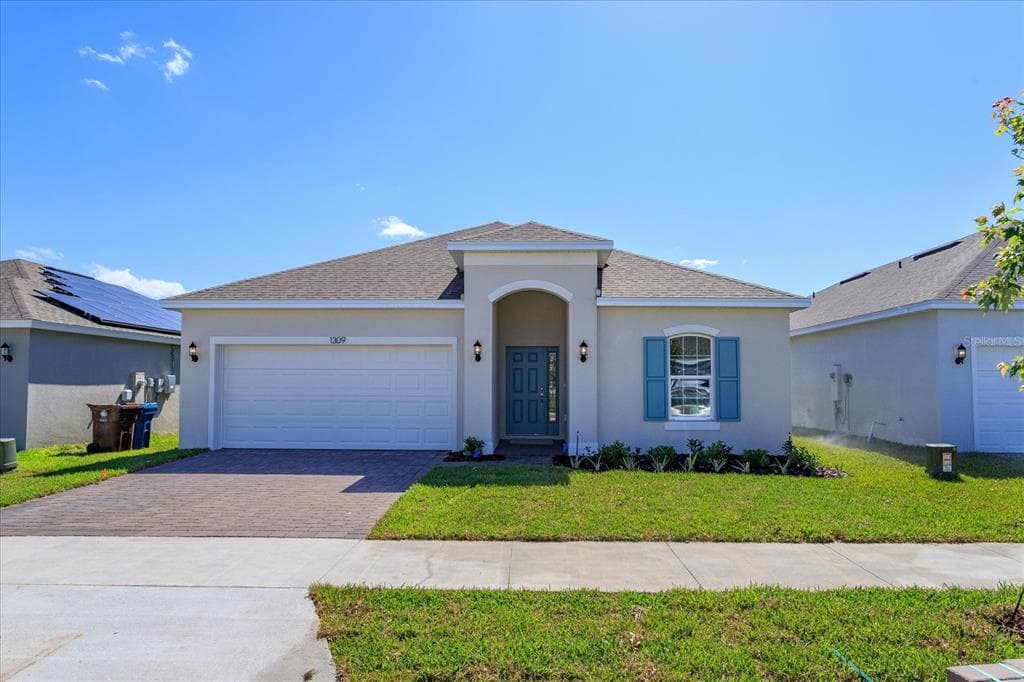 744 SUNSHOWER DRIVE - 4bd/3ba - $378,459 - LADY LAKE, FL