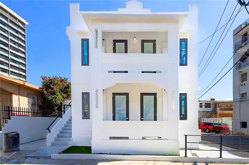 149 CALLE DELBREY - 8bd/4ba - $1,400,000 - SAN JUAN, PR