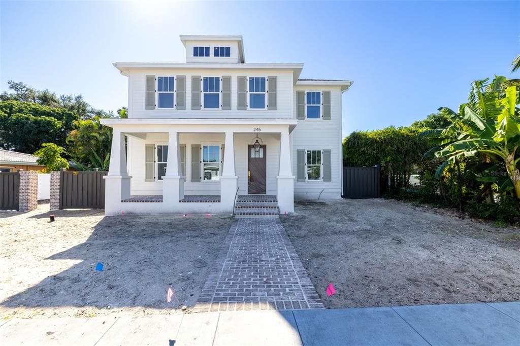 246 23RD AVENUE SE - 6bd/5ba - $1,795,000 - ST PETERSBURG, FL